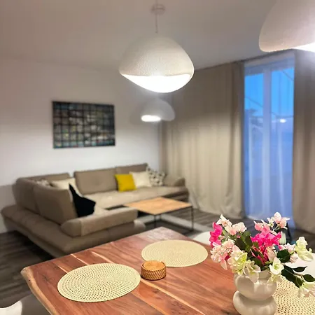 Aneta Sea View Penthouse *